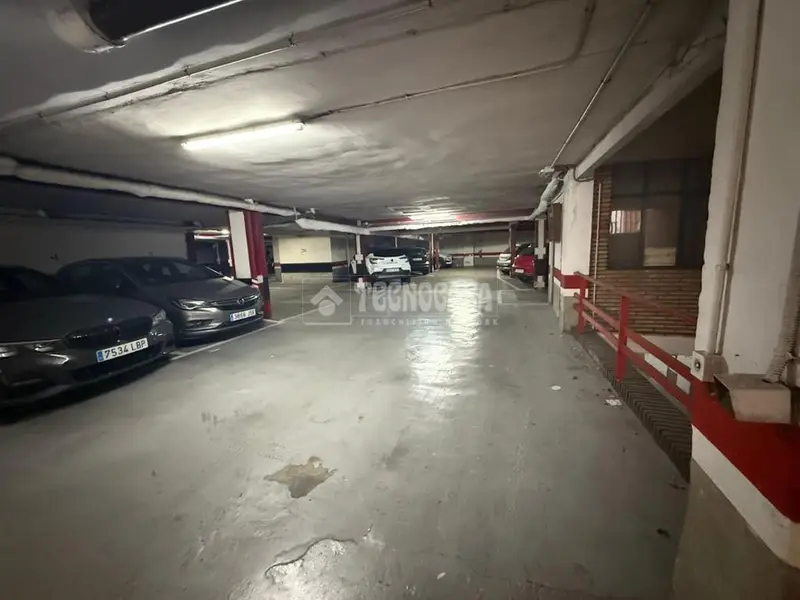 Box/plaza de garaje en venta en Parquesol - Paseo Zorrilla - Centro
