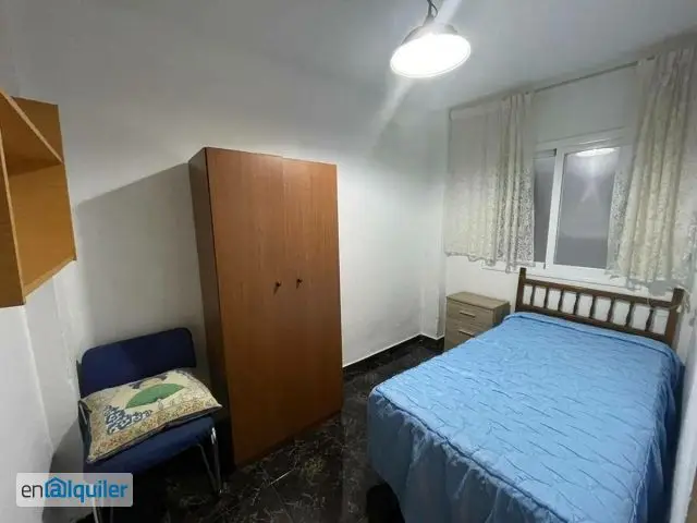 Alquiler Piso Ronda Estudiantes 3 Habitaciones Ascensor Trastero