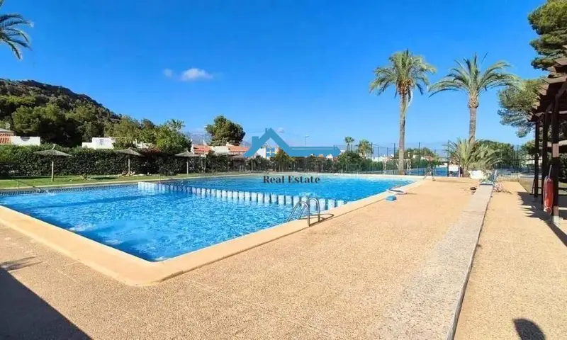 Adosado en Venta Nucia Park 4 Dormitorios 3 Banos Terraza