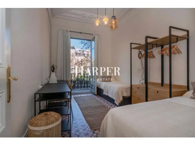 Piso Moderno 5 Habitaciones Eixample Barcelona
