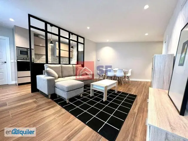 Piso en Alquiler Madrid 94m2 Lujo Reformado Amueblado