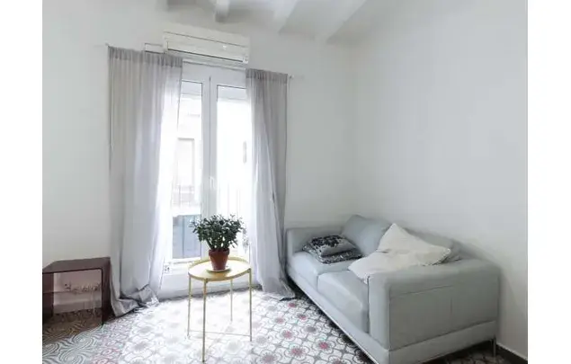 Estudio con Encanto en el Centro de Barcelona