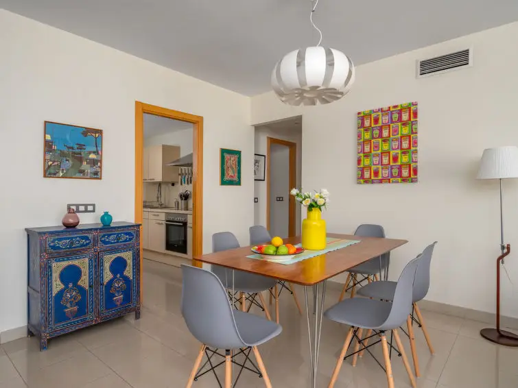 Apartamento 2 Dormitorios Estepona Alquiler