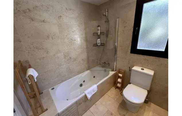 Alquiler Apartamento 1 Dormitorio 88m² Casares del Mar