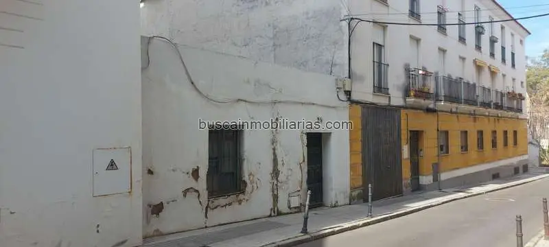 Solar 135m² Casco Antiguo Badajoz Vivienda o Apartamentos