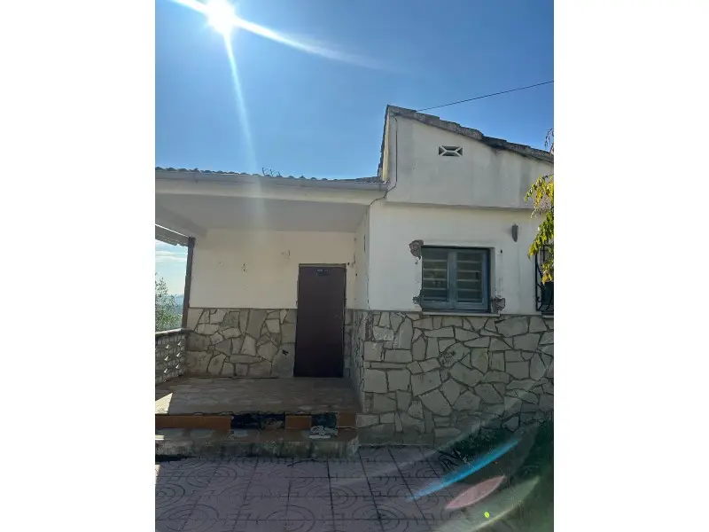 Casa en Vallbona d Anoia con Jardin y Piscina