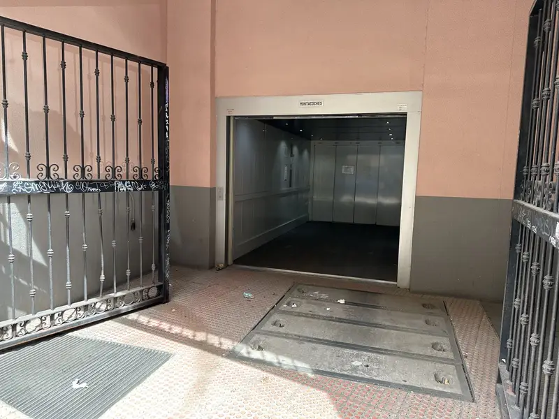 Garaje en alquiler en Palacio, Madrid ciudad, Madrid