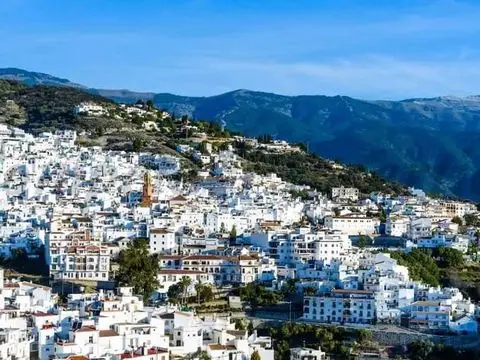 Parcela Urbana en Venta Competa 600m2 Proyecto 15 Apartamentos