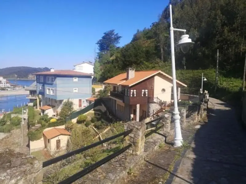 venta Chalet en Ribadesella, Asturias (46700235984.100500)- Globaliza