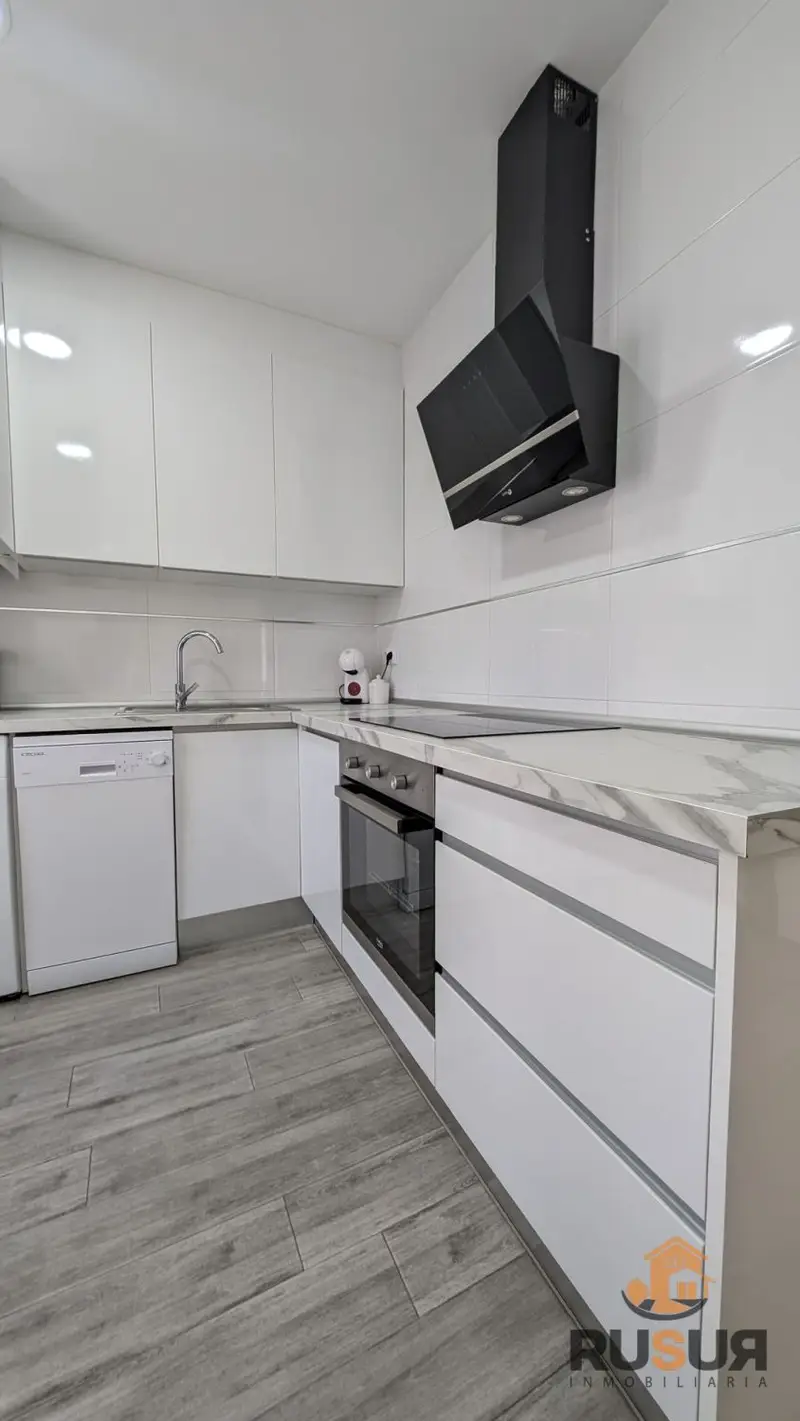 Venta Piso Reformado Torrelavega 3 Dormitorios Jardin
