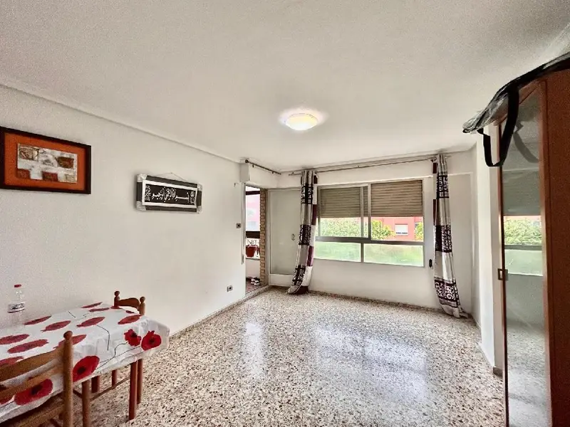 Venta Piso con terraza en Ronda Sur, Crevillent - Ref: 06422