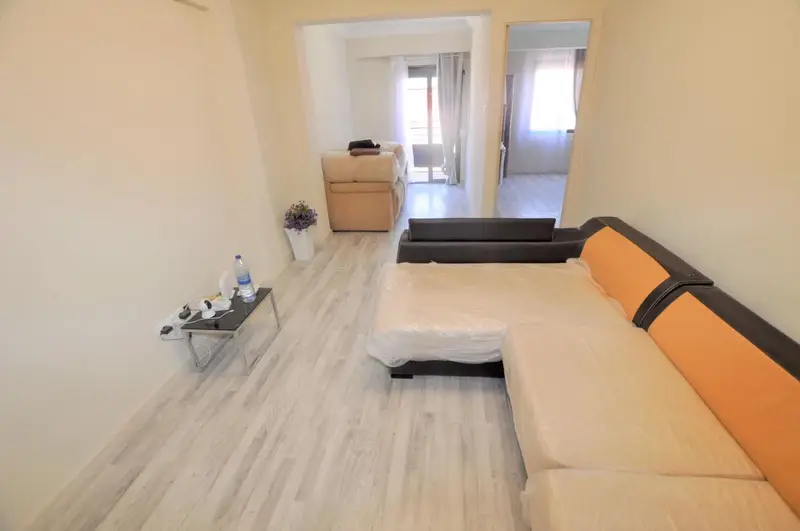 Piso Reformado en Manises 3 Dormitorios Balcon Cerca Colegios