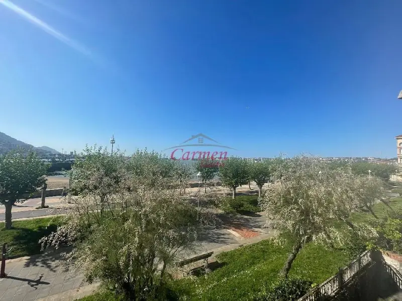 Venta Piso con garaje en Las Arenas Getxo