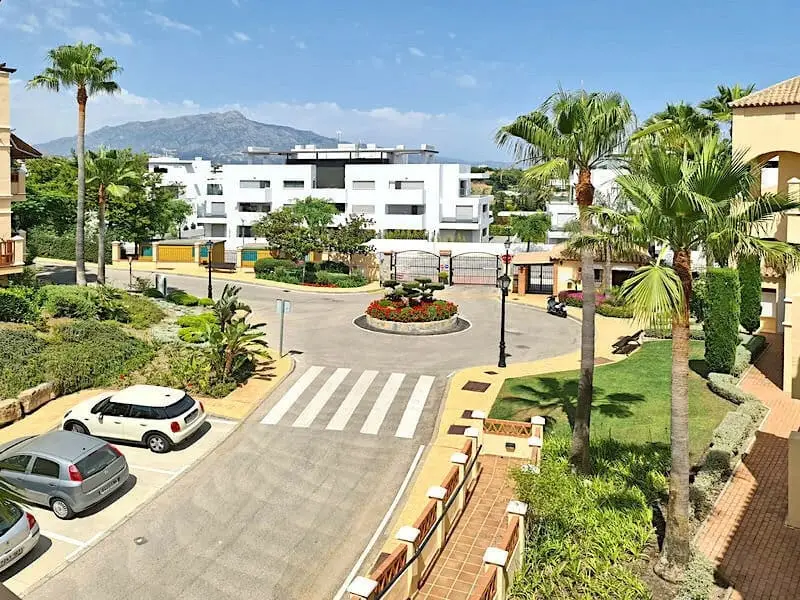 Apartamento en Venta La Alqueria Estepona Lujo Golf Cerca Puerto Banus