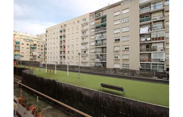 Alquiler Habitacion 73m2 Barcelona 5 Dormitorios