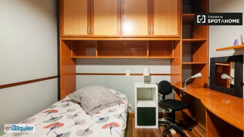 Alquiler Habitaciones Apartamento 5 Dormitorios Bilbao