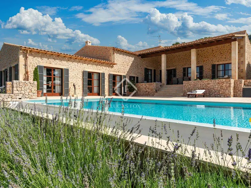 Finca Son Puça Mallorca: Lujosa Casa Rural con Piscina