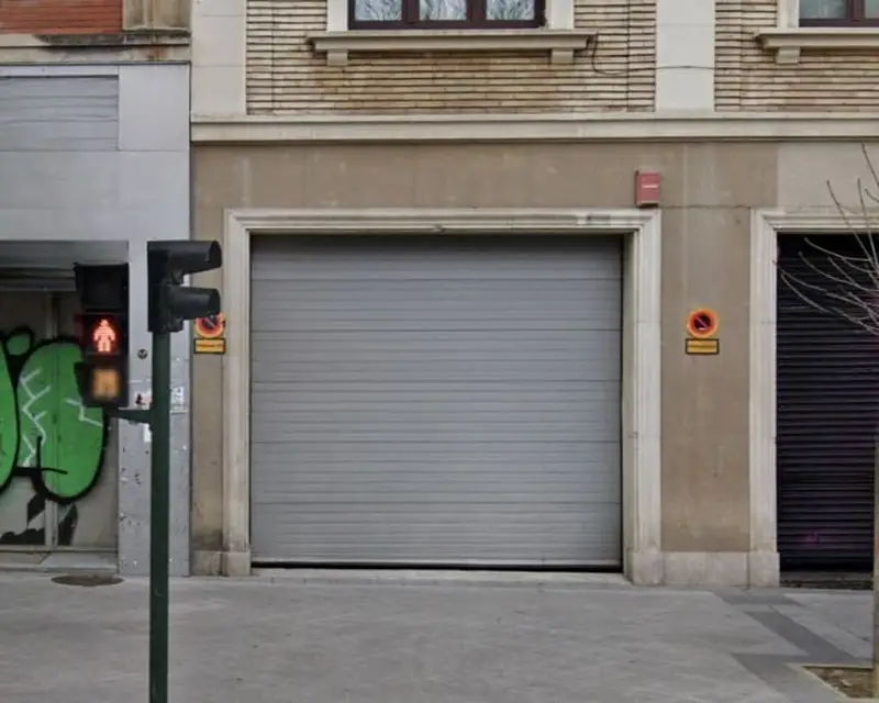 Local 203m2 Pamplona