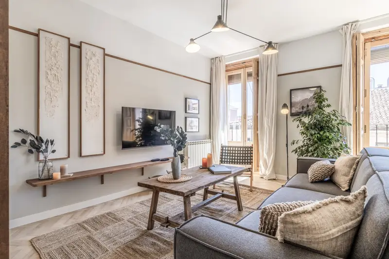 Casa-Villa de 4 Dormitorios alquiler Madrid, España