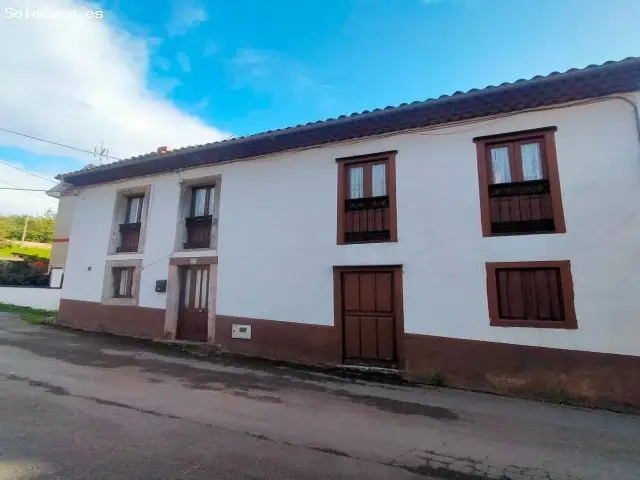 Casa de Pueblo en Venta en San Esteban de Pravia Asturias