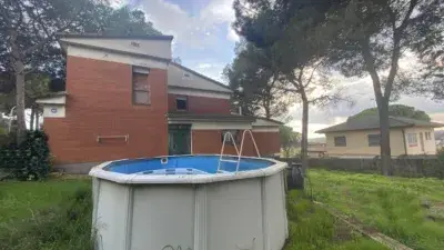 Casa en venta en Carrer del Ponent