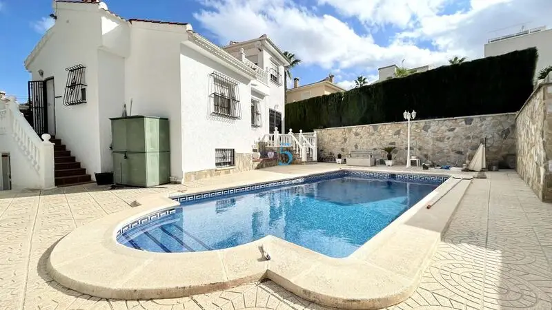 4 Cuarto Villa en venta
Rojales, Alicante