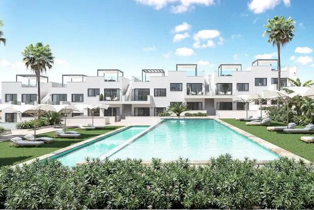 Bungalow 2 Dormitorios Torrevieja Laguna Rosa