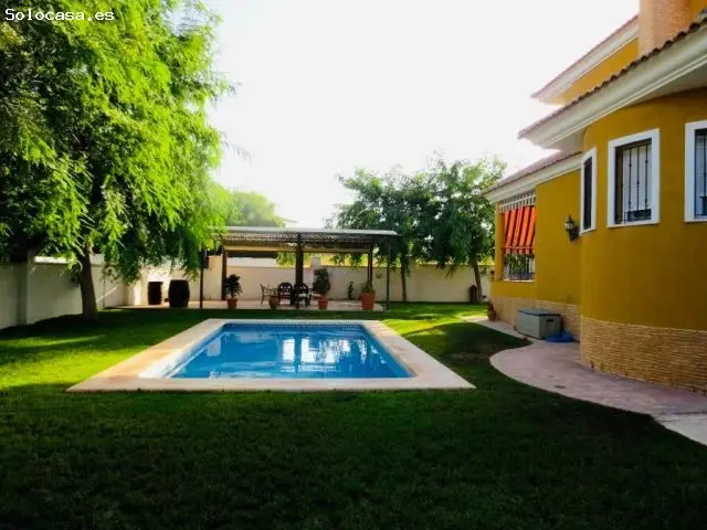 Chalet en Muchamiel con Piscina y Sótano