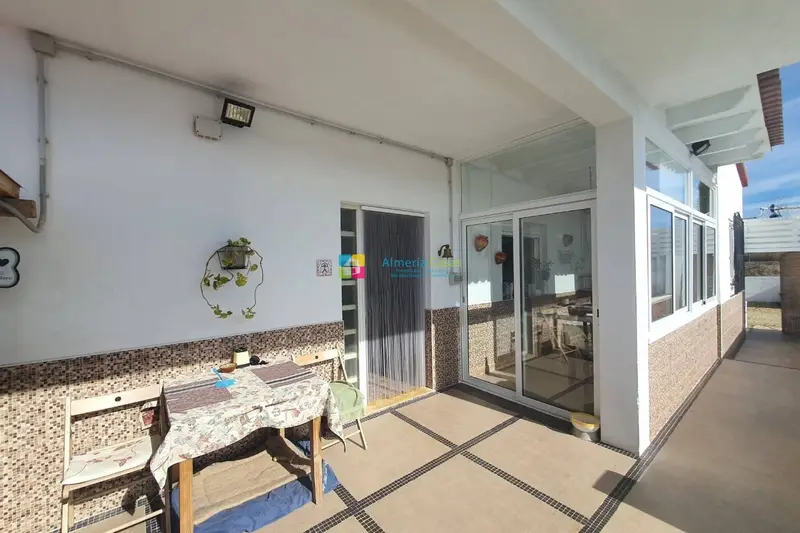 Chalet en Venta Partaloa Almeria Piscina Jacuzzi Barbacoa