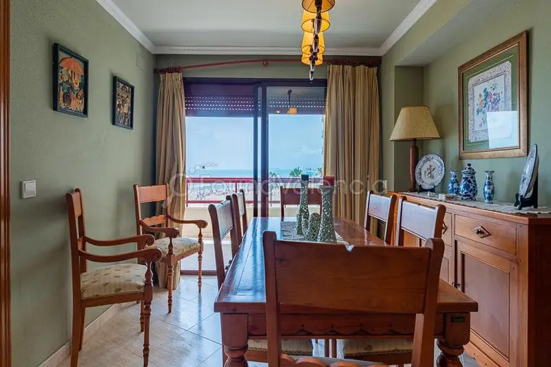 Apartamento en Cullera 260m2 Primera Linea de Playa