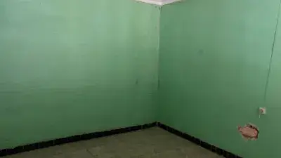 Casa en venta Alrededores Correos Antiguo 4 habitaciones