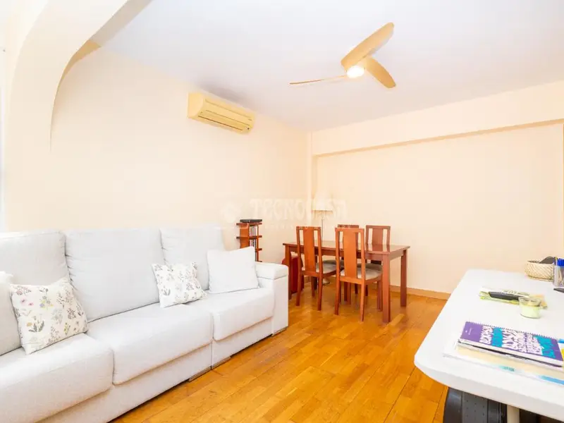 Piso en venta en C. de Nicolasa Gómez