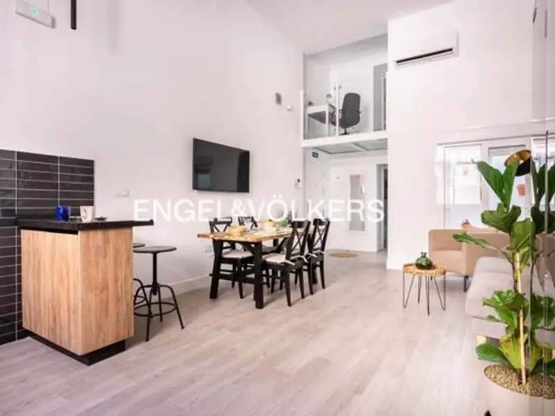 Duplex Luminoso en Casco Antiguo Sevilla Ideal Familias e Inversion