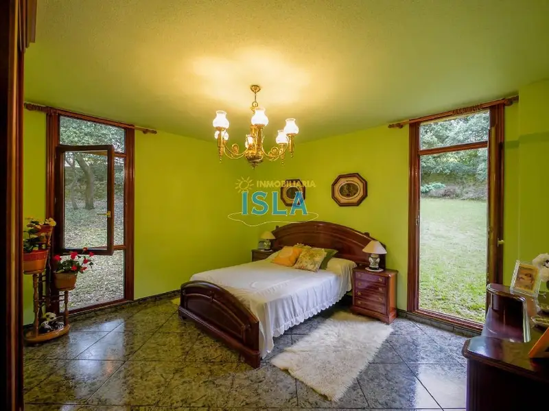 Venta Chalet con vistas en La Maza Arnuero
