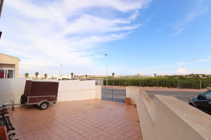 Villa en Venta Los Balcones 3 Dormitorios Piscina Comunitaria