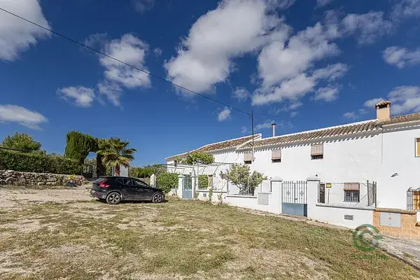 Casa de Campo en Granada con Vistas a la Montana