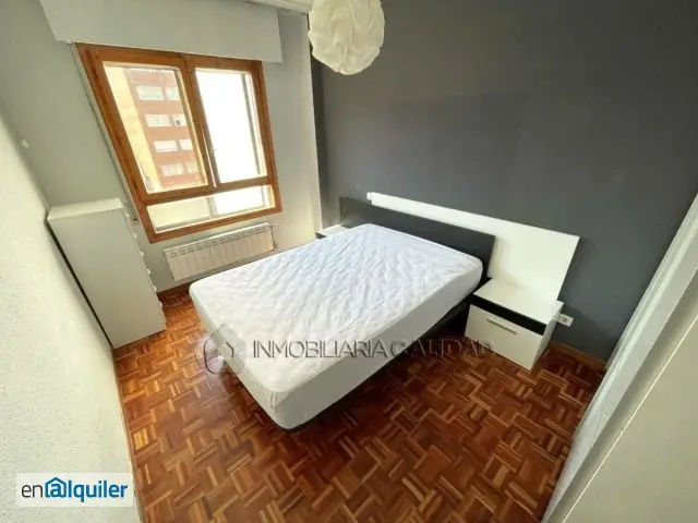 Piso en Alquiler Gamonal Burgos Garaje Amueblado