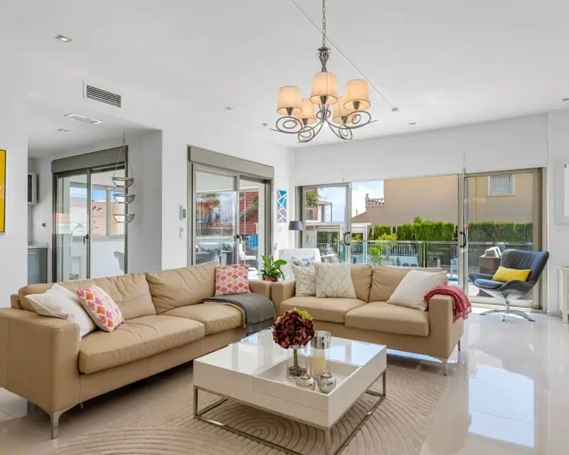 Villa de Lujo en Ciudad Quesada con Piscina Privada y Vistas Espectaculares