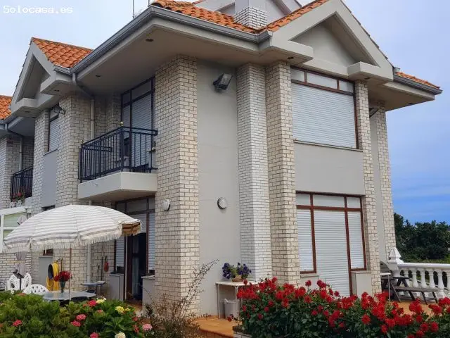 Chalet en Muriedas con 5 Habitaciones Jardin y Barbacoa