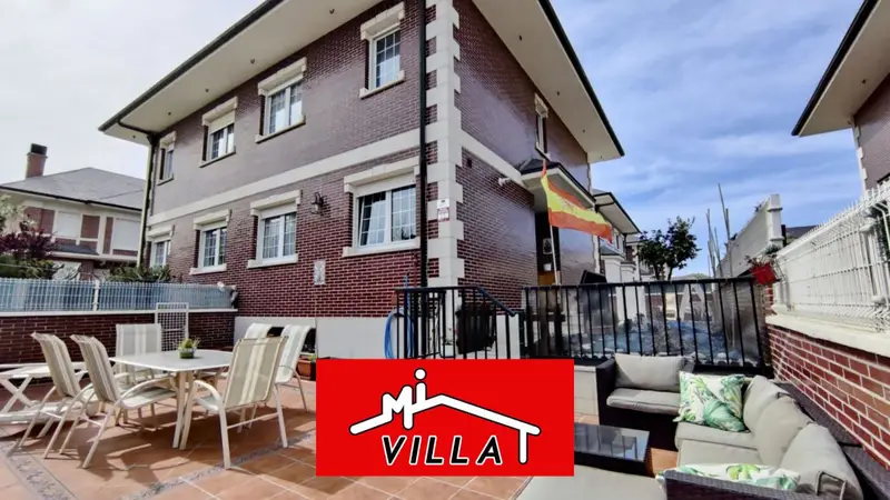 Venta Chalet con terraza en Puntal Laredo