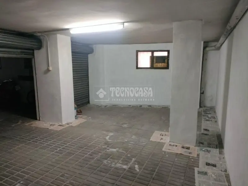 Box/plaza de garaje en venta en Armilla