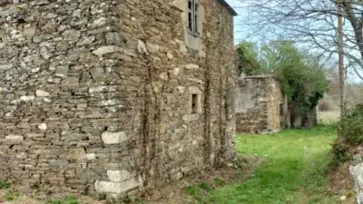 Casa en Cospeito para Reformar 90m2 4 Dorm 2 Baños