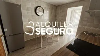 Piso en Alquiler en Puertollano 80m2 3 Dormitorios 1 Baño Amueblado