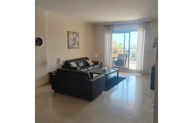 Alquiler Apartamento Lujo Dos Hermanas 2 Dormitorios 100m²