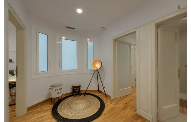 Apartamento 6 Dormitorios Barcelona Alquiler Temporada