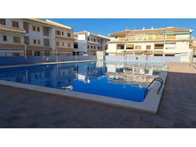 Hermoso Piso en Santa Pola con Vistas al Mar