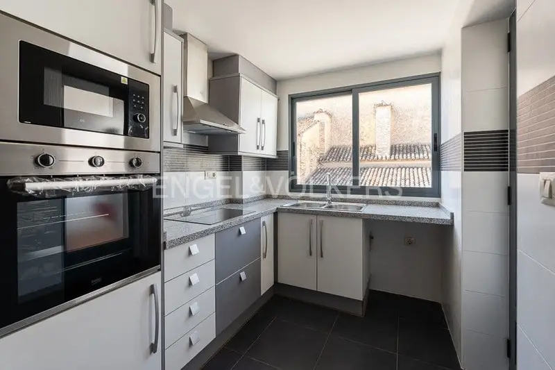 Casa adosada en Torrella Valencia 3 dormitorios 2 baños a estrenar
