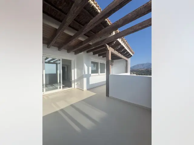Adosado de 4 Dormitorios en venta Casares, España