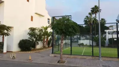 Apartamentos en venta: 2 dormitorios, jardín privado y piscina