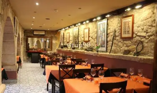 Restaurante y Vivienda en Venta Els Omellons